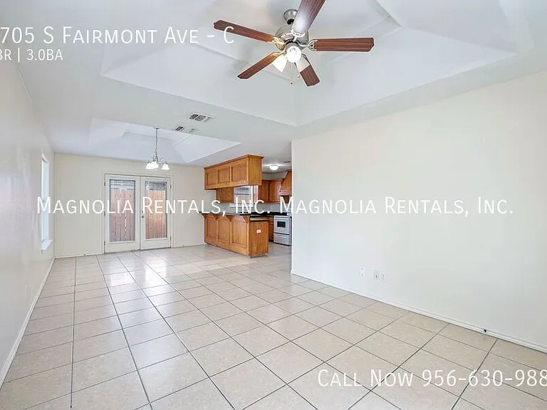 3705 S Fairmont Ave #C — Photo 2