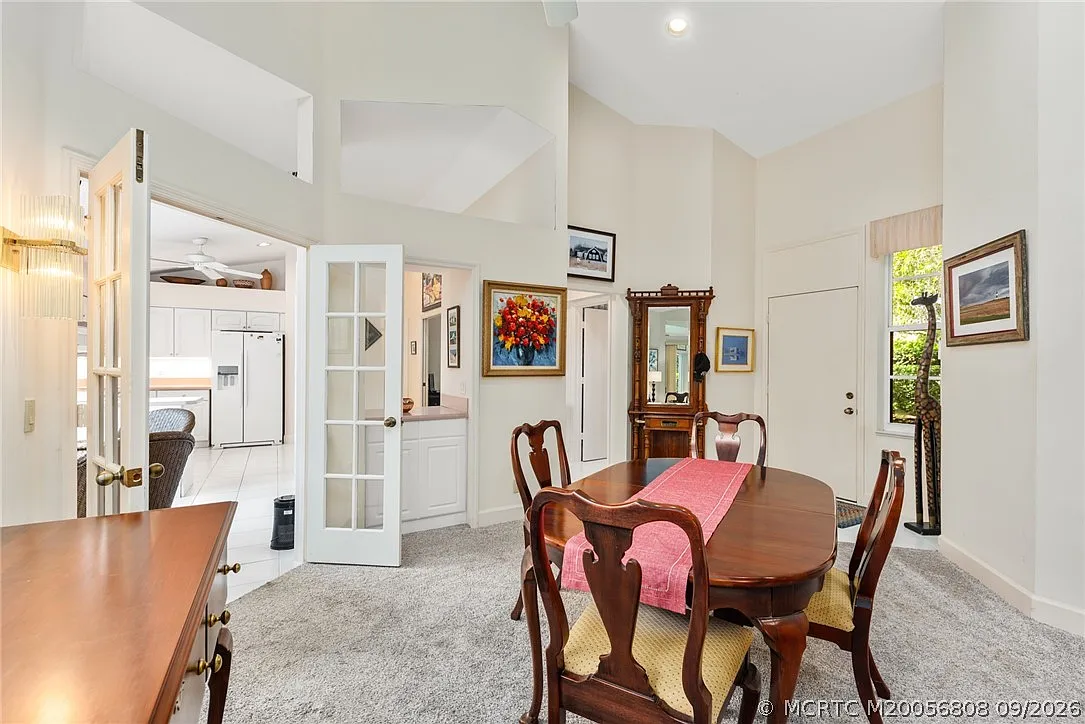 2 bed, 2.5 bath, 1946 sqft, $8,500 — Photo 2