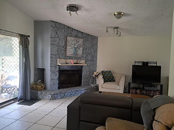 5th image of 441 SW Todd Avenue