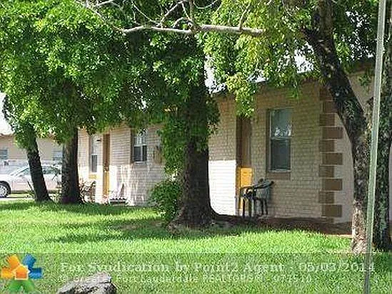 2400 NW 21st St #3 — Photo 3
