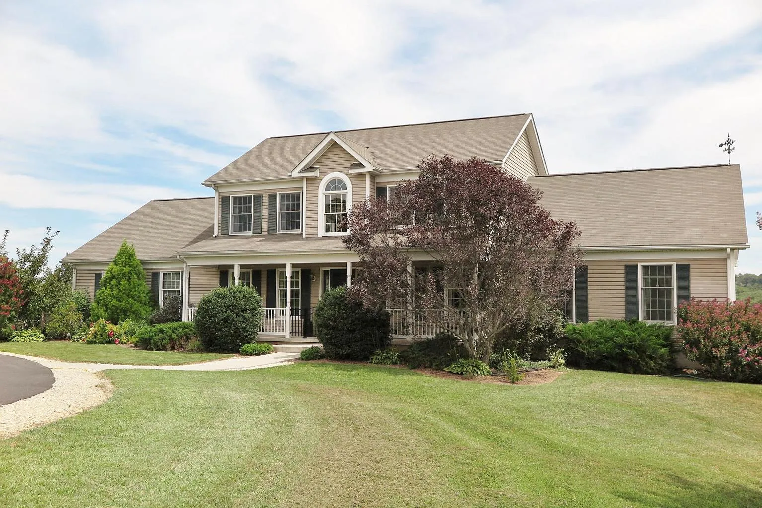 22 Lantern Ln photo 1