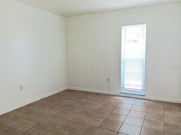 3rd image of 885 Beltrees St #7
