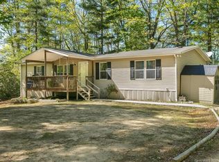 10 Mark Dr, Hendersonville, NC 28739