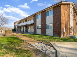 1124 University Dr #1144-5, Edwardsville, IL