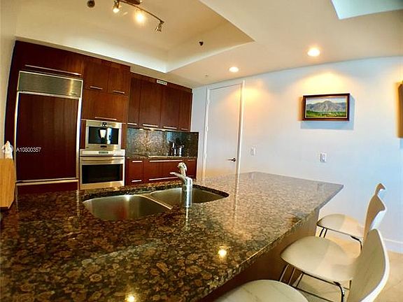 4th image of 15901 Collins Ave APT 2703