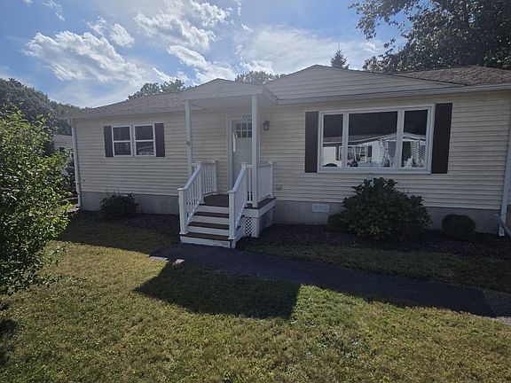 3rd image of 14 Birch St