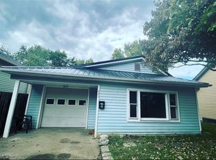 823 Goddard Ave, Zanesville, OH 43701