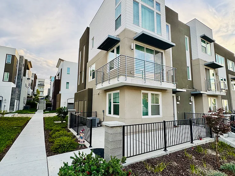 326 Agustin Narvaez St #1 — Photo 1