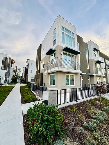 326 Agustin Narvaez St #1 Photo 1