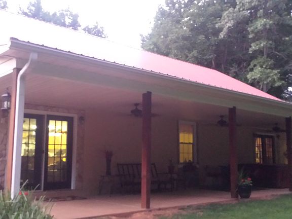 4th image of 185 William Dr