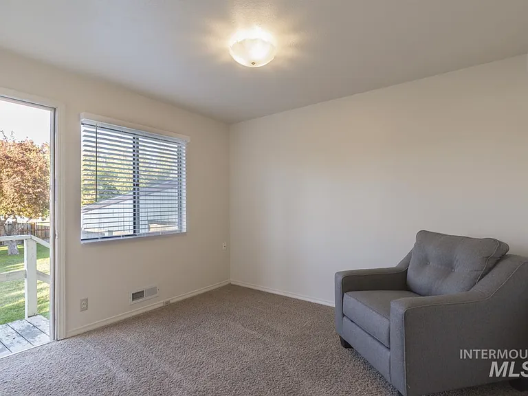 4316 W Albion St #1 — Photo 10