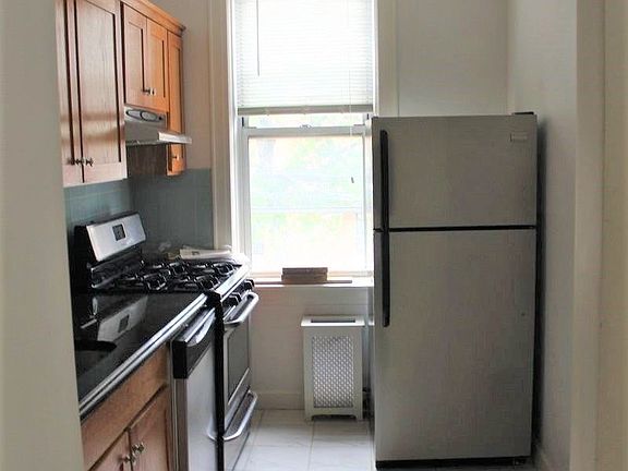 5th image of 36-10 11th St #2F