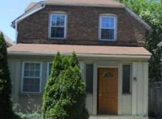 8750 S Wabash Ave, Chicago, IL 60619