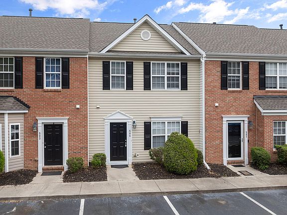 2nd image of 505 Huron Rd