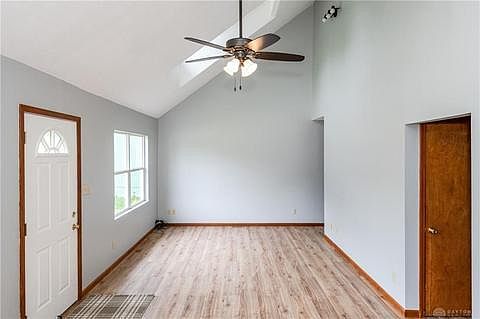 2nd image of 495 E Main St
