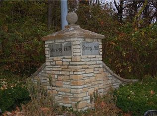 26 Spring Hill Dr, Cincinnati, OH 45227