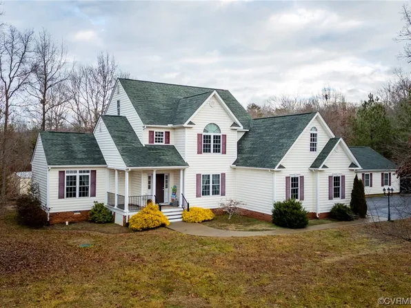 82 Beagle Run Dr, Bumpass, VA 23024