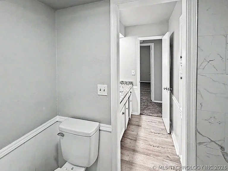 5210 S 74th Ave E — Photo 10