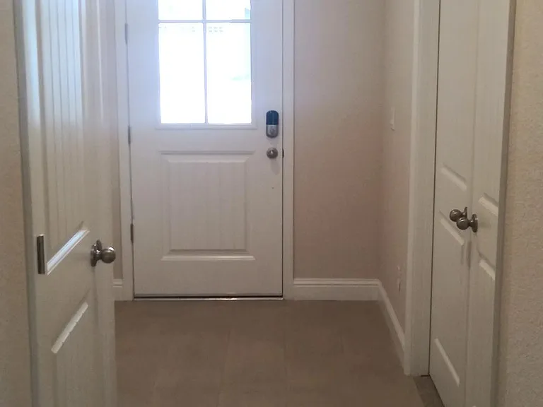4890 Kinross Ct — Photo 12