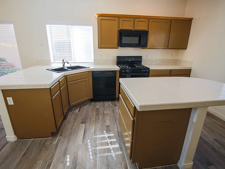 644 Chase Tree St — Photo 11