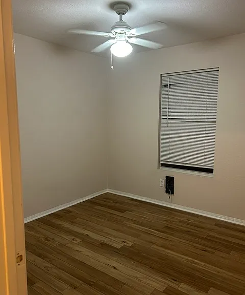 3200 John Porter Dr — Photo 11
