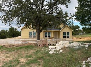 124 Oak Grove Way, Springtown, TX 76082