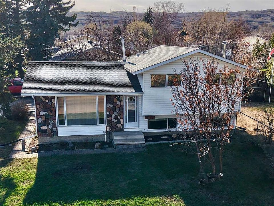1st image of 9714 E 77th Ave