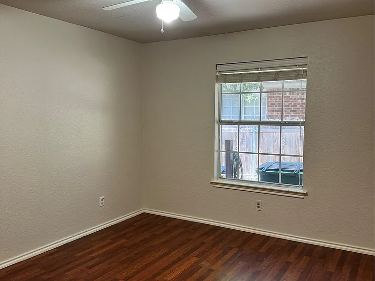 8001 Tallyho Trl — Photo 24