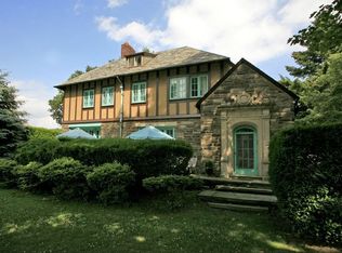 416 Vernon Rd, Jenkintown, PA 19046