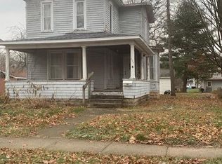 603 Elm St, Three Rivers, MI 49093