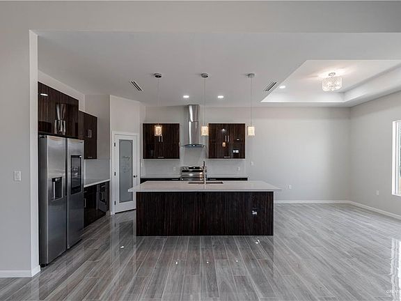 4th image of 4704 Andresito Dr