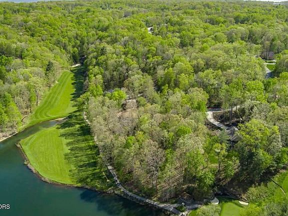 5th image of 25 Claremont Cir