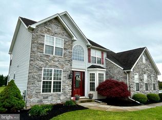 75 Brittany Ln, Summit Point, WV 25446