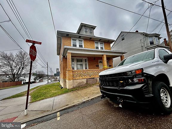 3rd image of 52 S Balliet St