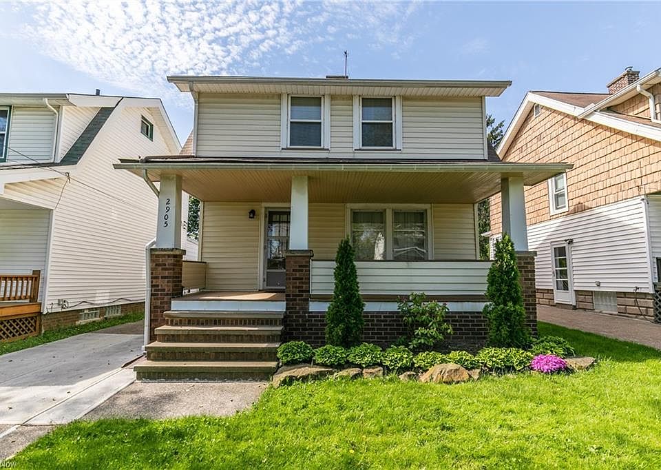 1st image of 2905 Hillcrest Ave