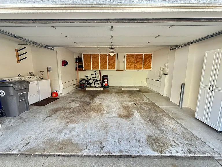 208 Seaview St — Photo 19