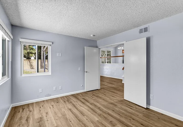 625 Forester Ln — Photo 15