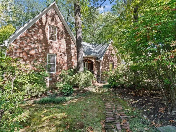 828 Pearson Oaks Dr, Collierville, TN 38017