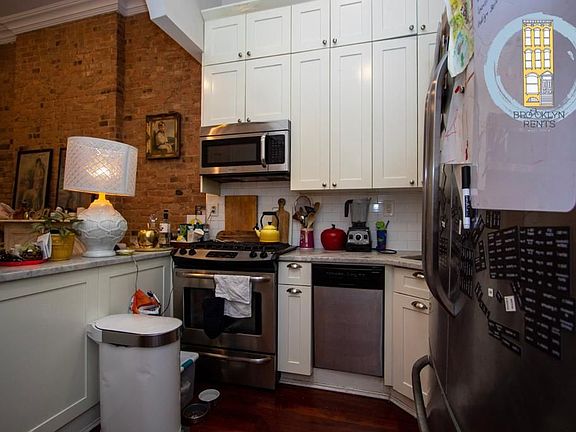 3rd image of 382 Greene Ave APT 2