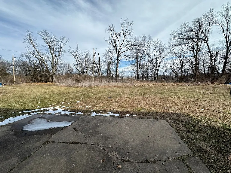 560 N East Park Ln — Photo 31