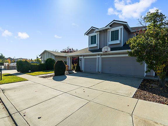 2nd image of 3109 Heritage Valley Dr
