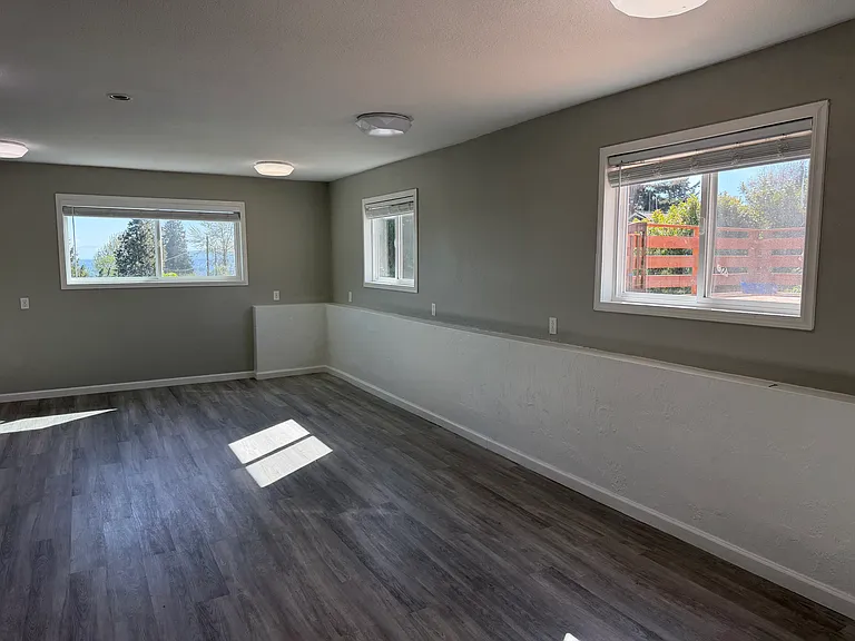 10730 Myers Way S #2 — Photo 15