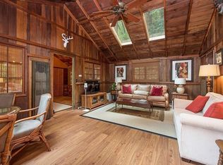 16685 Neeley Rd, Guerneville, CA 95446