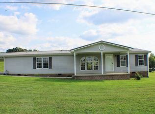 112 Putnam Rd, Pikeville, TN 37367