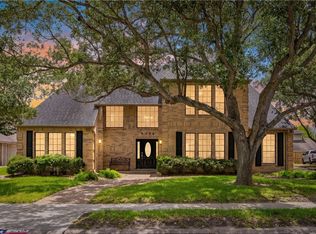 4705 Schwerin Lake Dr, Corpus Christi, TX 78413