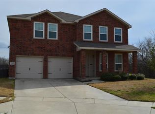 7112 Pikes Peak Way, Arlington, TX 76002