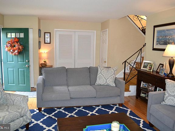 4th image of 11405 Woodson Ave