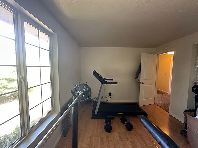 873 Parkwood Way — Photo 38