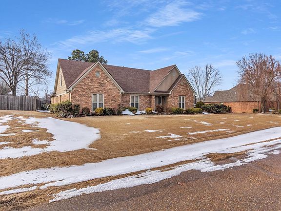 3rd image of 3247 Patricia Ellen Dr