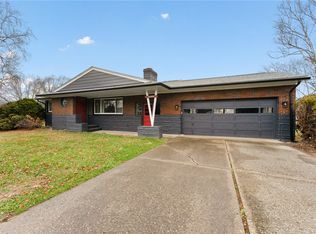 1444 Sunny Ave, New Castle, PA 16101